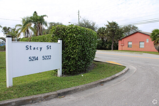 Front Sign - 5214 Stacy St Apartments