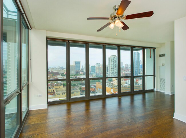 Photo - 650 W Wayman St