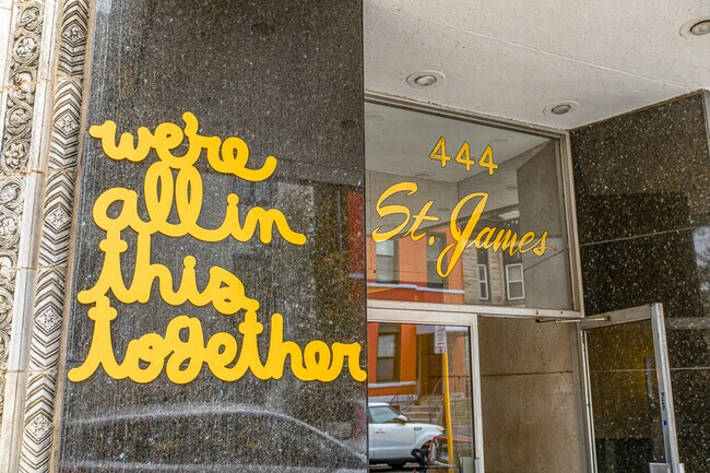 Photo - 444 W. St. James Pl.