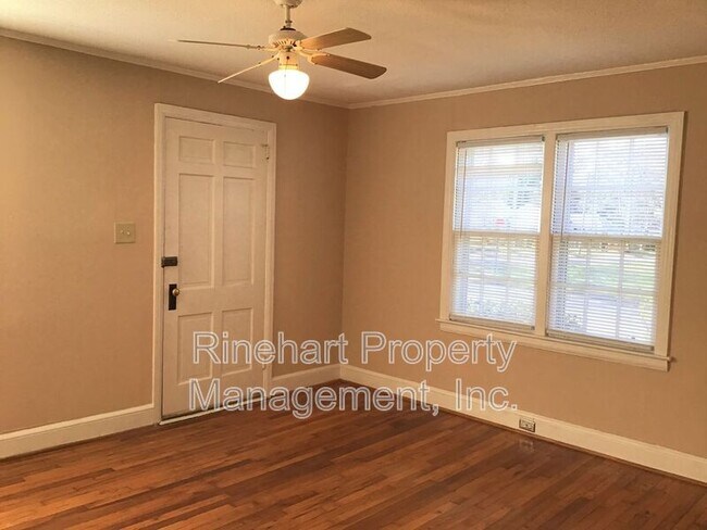 Photo - 1329 Eisenhower Rd