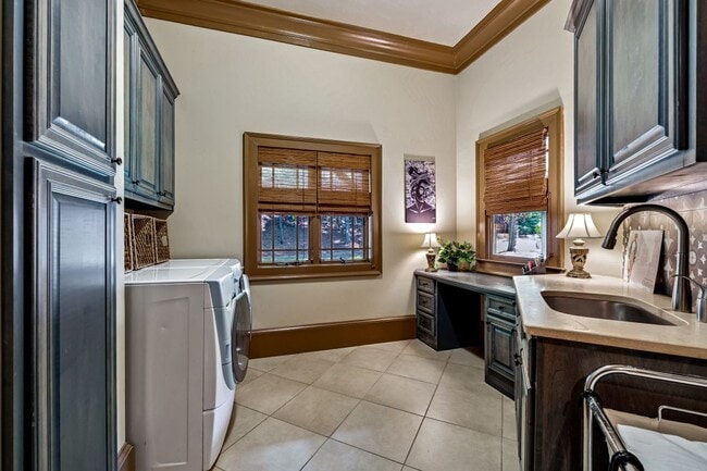 Photo - 6407 Grand Marina Cir