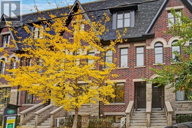 Photo - 140 Broadview Ave