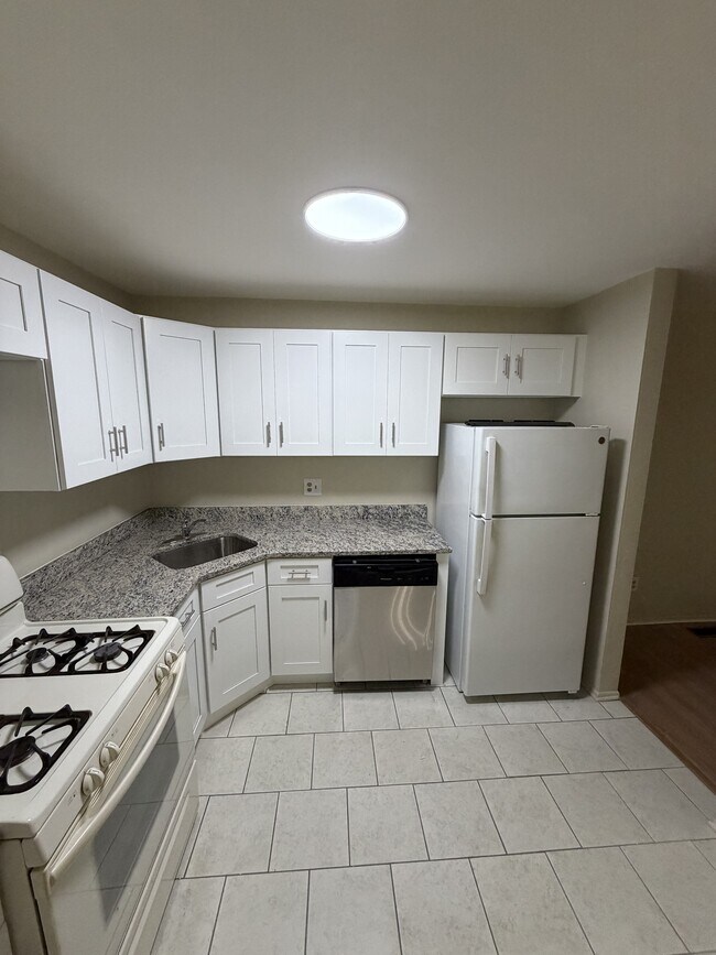 Photo - 1511 Woodhollow Dr