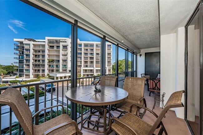 6 Belleview Blvd Unit 306