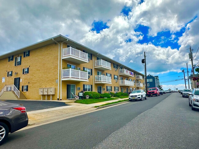 Terrace Lake Apartments, LLC