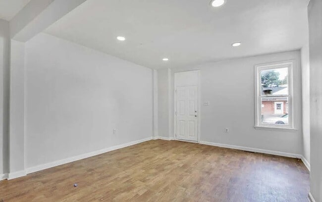 Photo - Coming Soon - Spacious 3 Bedroom, 1 Bath H...