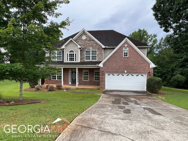 Photo - 2075 Jessica Way House
