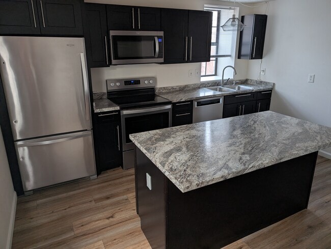 Kitchen - 2401 S 11th St Unit 3F