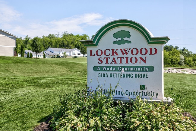 Photo - Lockwood Station