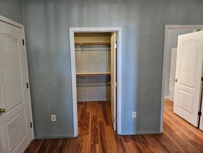 Photo - 2929 W Yorkshire Dr Unit 1124