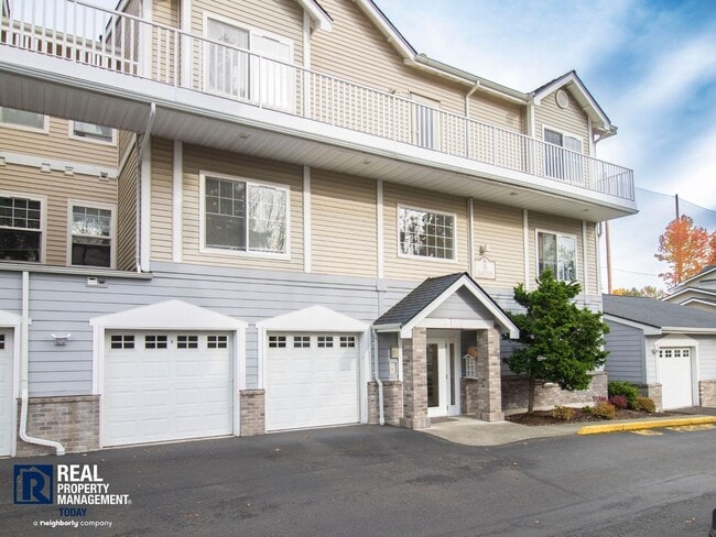 Photo - Beautiful 3 Bedroom Condo in Renton, WA!