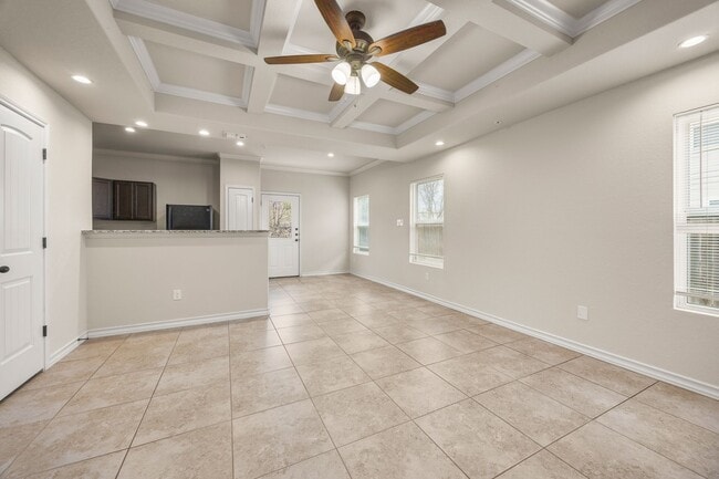 Photo - AVAILABLE NOW! Nice 3 bedroom townhouse located in Northeast San Antonio!