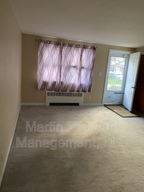 Photo - 50 Neillian St