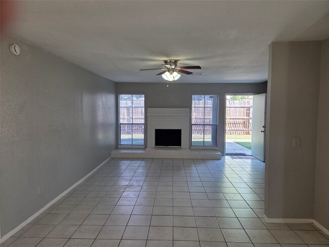 Photo - 11517 S Kirkwood Rd