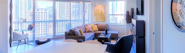 Photo - 545 N Dearborn St Unit 1311