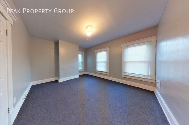 Photo - 2166 Indianola Ave Unit 2166 Indianola Ave