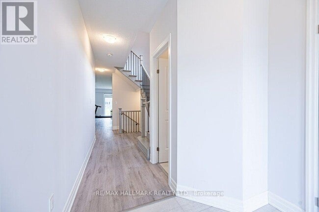 Photo - 32 Nicort Rd