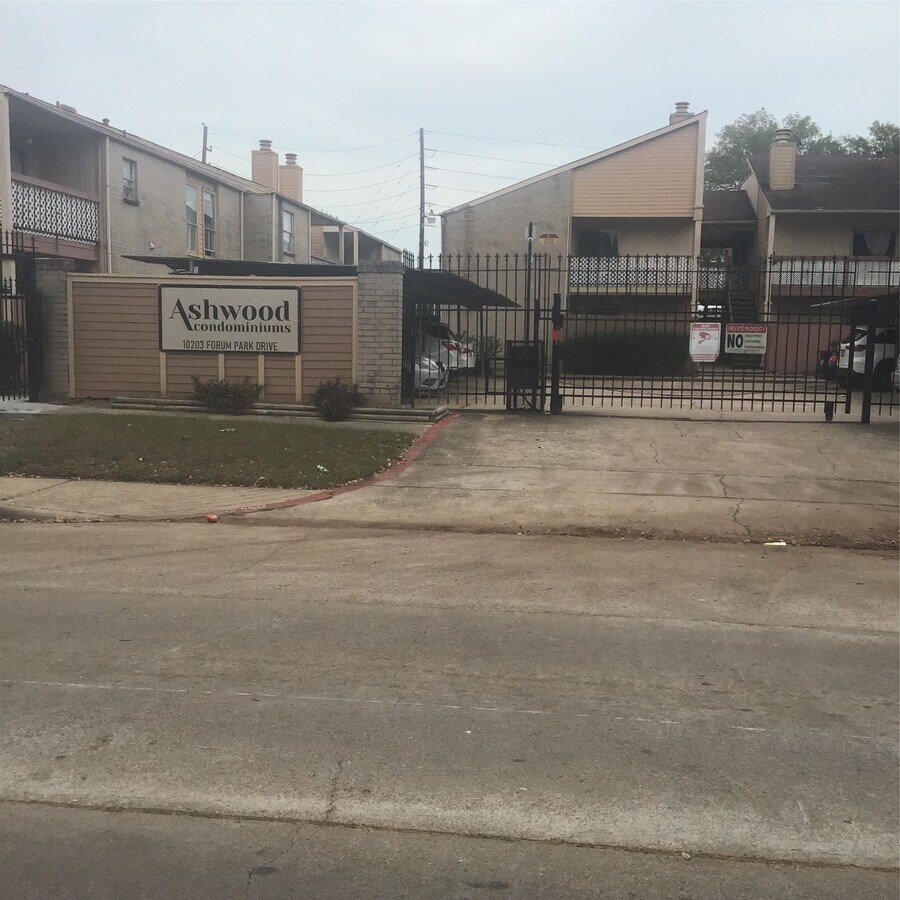 Photo - 10203 Forum Park Dr