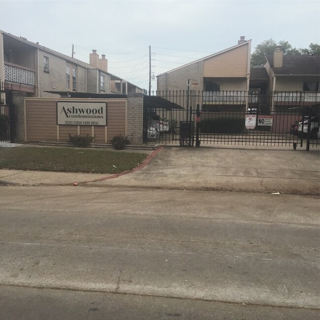 Photo - 10203 Forum Park Dr