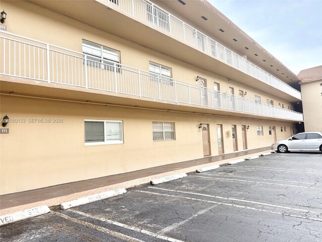 Photo - 5011 W Oakland Park Blvd Unit 310