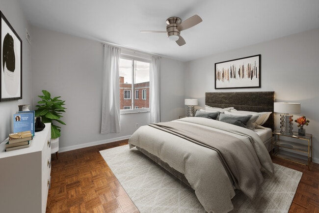 dormitorio - 19425 Van Aken Blvd Unidad 506