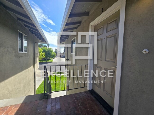 Building Photo - 117 Winslow Ct Unit 117 Winslow 3