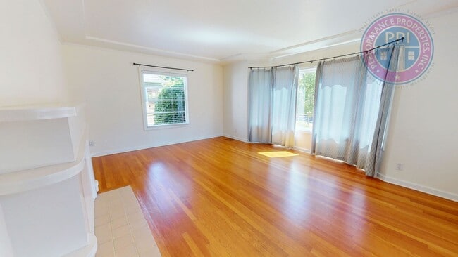 Photo - North Portland Living at Its Best | 2 Bed, 1 Bath!