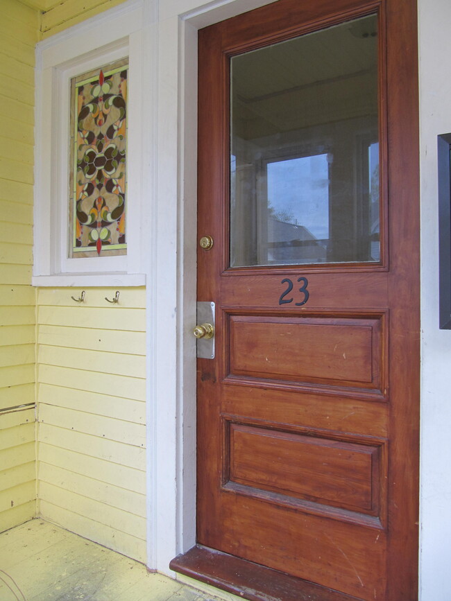 Main Entrance - 23 Tower St Apartments Unit 1