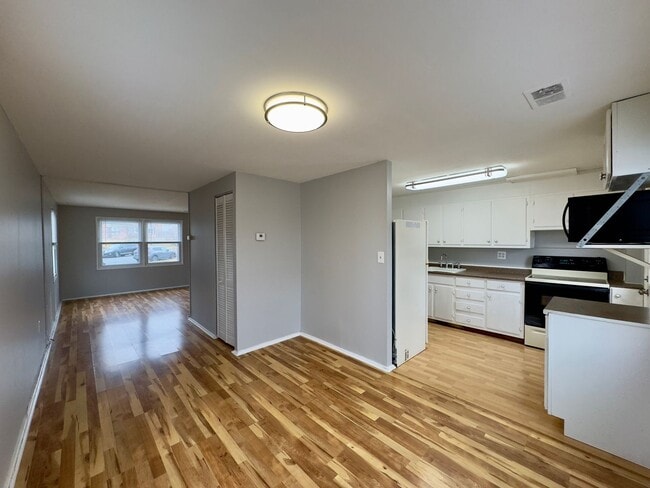 Photo - Charming 3 Bed/1.5Bath in Parkville, MD!