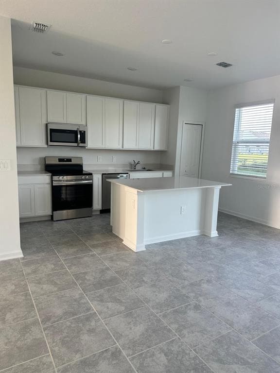 Photo - 2772 Pierr St