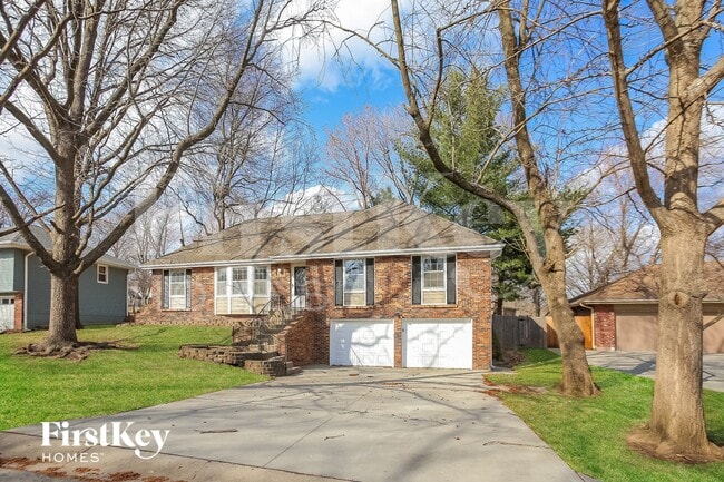 Building Photo - 1218 NE 80th Terrace