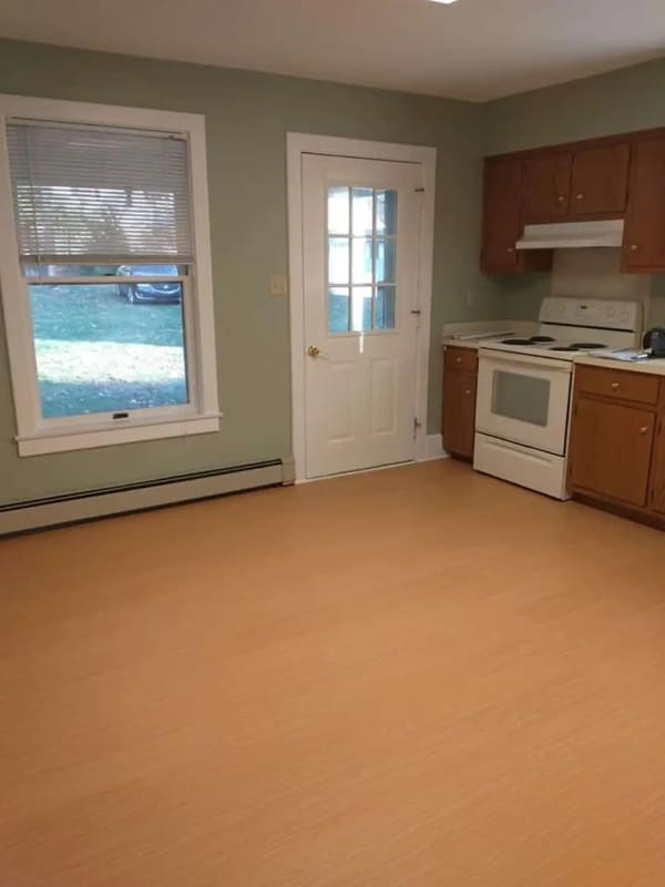 Photo - 421 N 2nd St