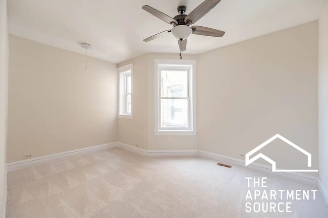Photo - 2110 N Avers Ave Unit 2