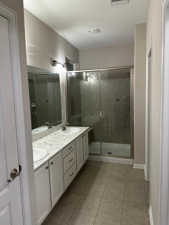 Photo - 2209 Windy Grove Dr