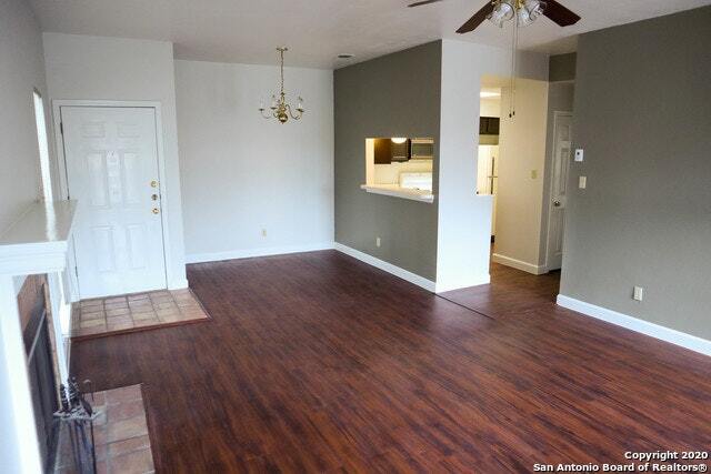Photo - 11839 Parliament St Unidad 922 Rental