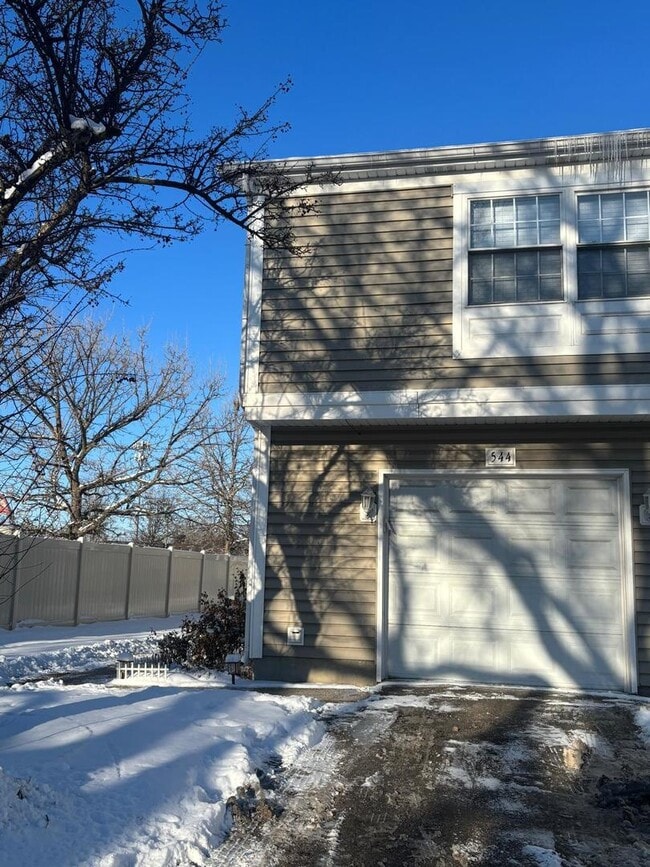 Building Photo - 544 Wynn Ct Unit 544