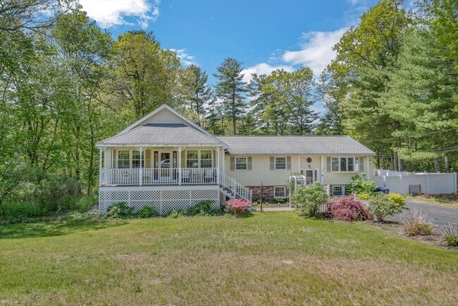 Photo - 33 Russet Rd House