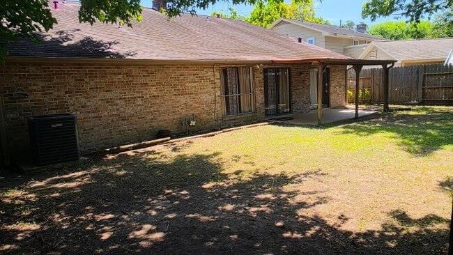 Photo - 15122 Cedar Ridge Dr
