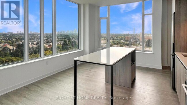 Photo - 2495 Eglinton Ave W Unit 809