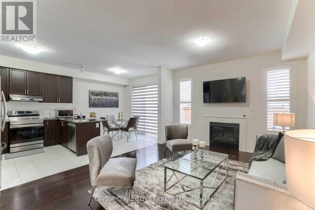 Photo - 15 Germain Cir