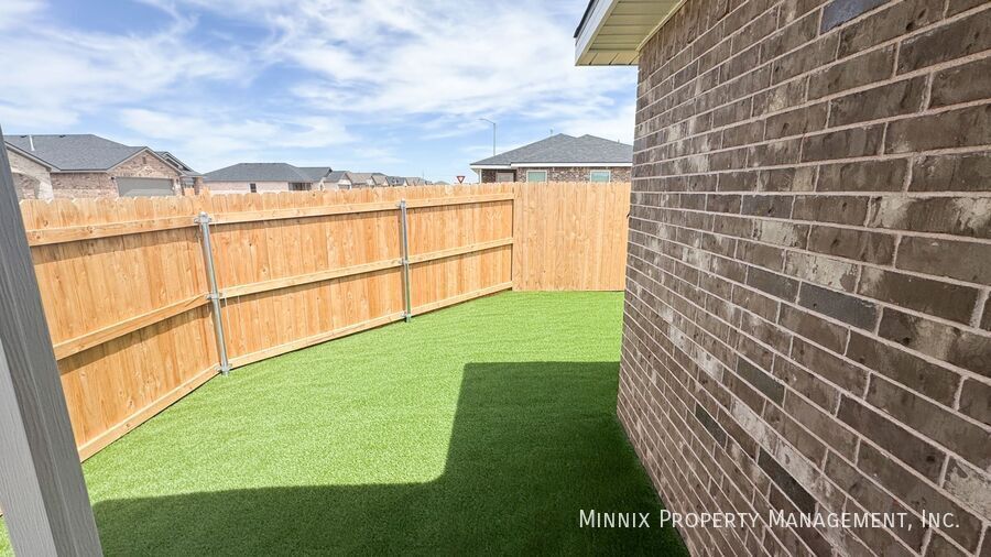 Photo - 14501 Avenue R