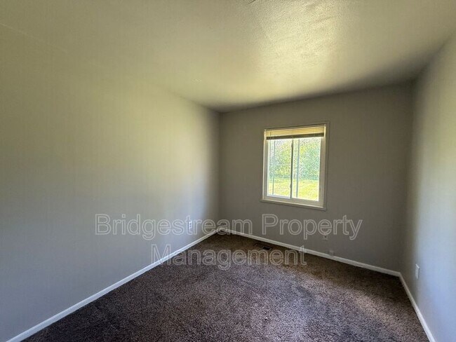 Photo - 1427 Stuben Dr