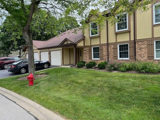 Photo - 1047 Auburn Ln