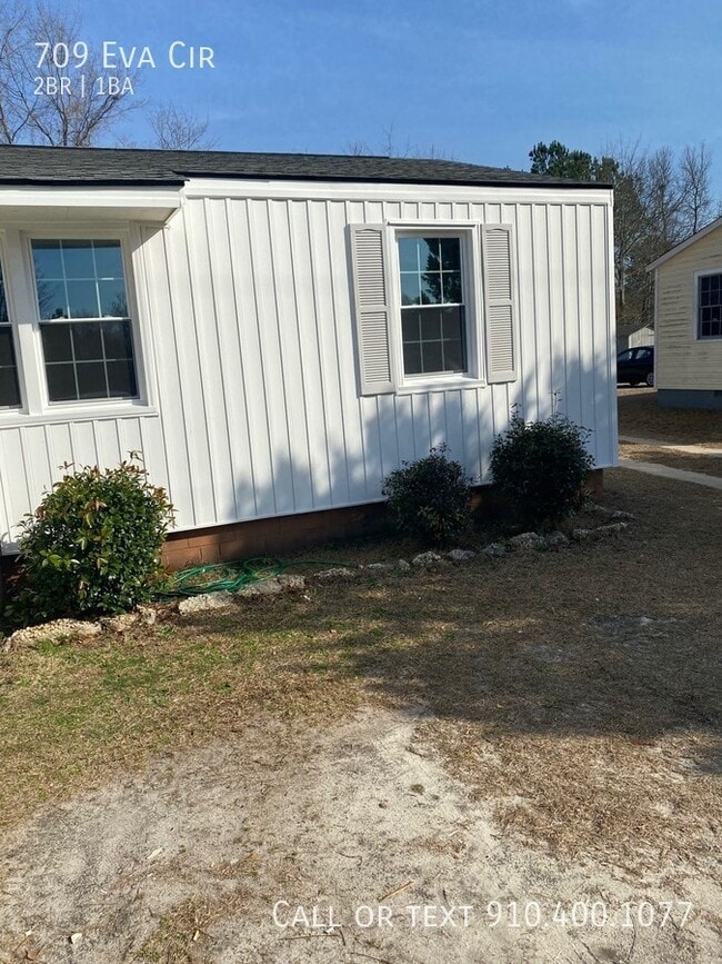 Photo - 709 Eva Cir