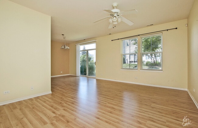 Photo - 2806 Falling Waters Ln