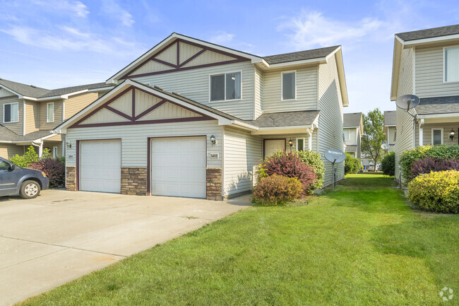 Building Photo - Crystal Creek Duplexes Rental