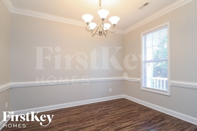 Photo - 221 Bridgewater Dr