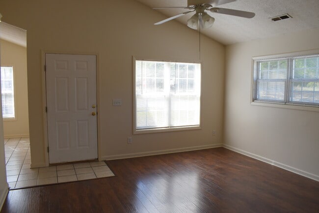 Photo - 6901 Southern Exposure