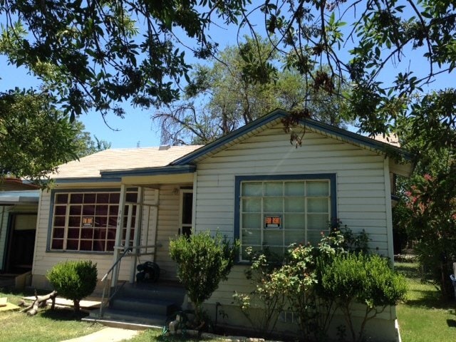 Photo - 206 Avalon St