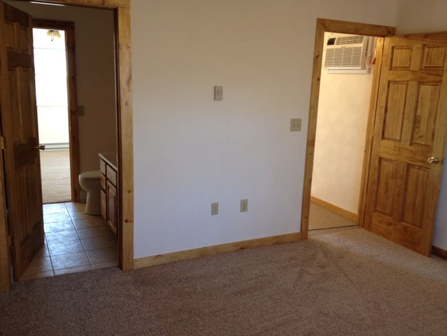 Photo - 1095 Lakeshore Dr Unidad 1095